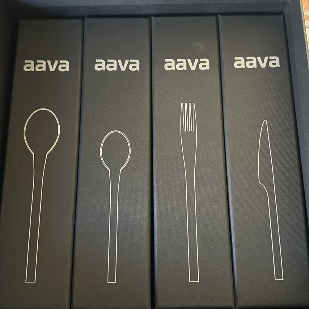 Aava 24 piece flatware set - Picture 2 of 4